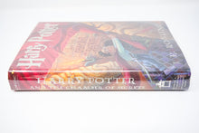 Load image into Gallery viewer, Harry Potter and the Chamber of Secrets